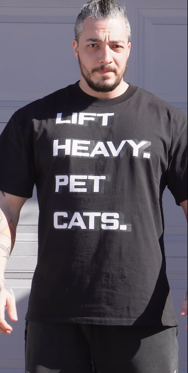 LIFT HEAVY. PET CATS. Unisex Oversized T - Version 1